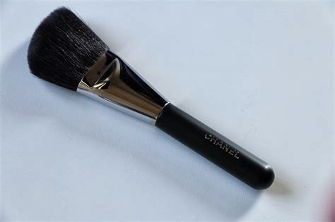 chanel powder brush 2